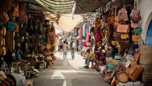 How Do You Bargain In Souk?